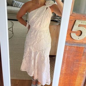 Monique Lhuillier One Shoulder Floral Jacquard Midi Dress